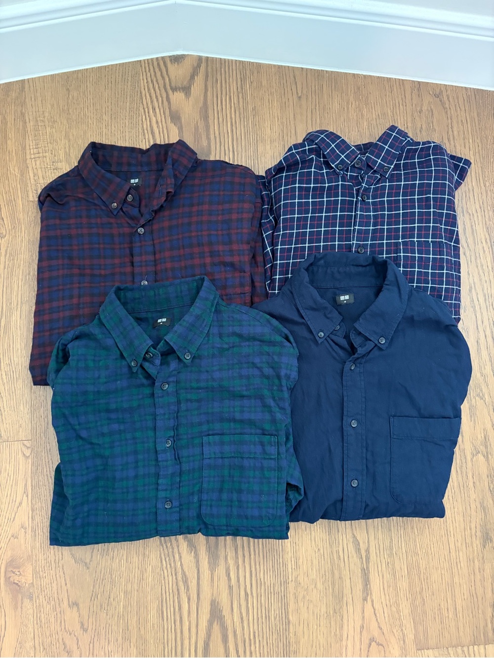 Uniqlo Men's Button-Down Shirt Set- Navy / Green / Burgundy Plaid | size M